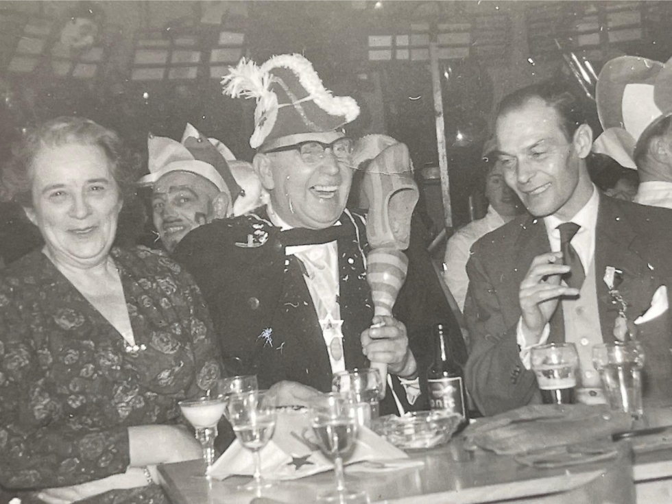 Rondwandeling Liempds Ploegerslandse Carnavalsakekdotes